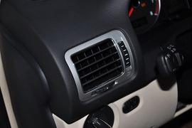 2009款大众帕萨特领驭1.8T自动尊品型到店实拍