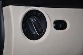 2009款大众帕萨特领驭1.8T自动尊品型到店实拍