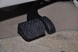 2009款大众帕萨特领驭1.8T自动尊品型到店实拍