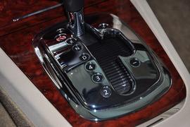 2009款大众帕萨特领驭1.8T自动尊品型到店实拍