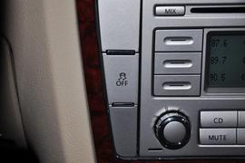 2009款大众帕萨特领驭1.8T自动尊品型到店实拍