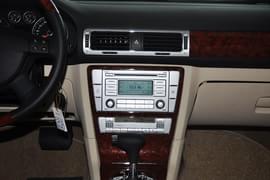 2009款大众帕萨特领驭1.8T自动尊品型到店实拍