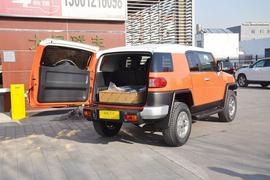 2013款丰田FJ酷路泽