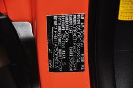 2013款丰田FJ酷路泽