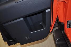 2013款丰田FJ酷路泽