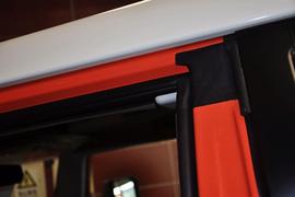 2013款丰田FJ酷路泽