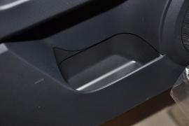 2013款丰田FJ酷路泽