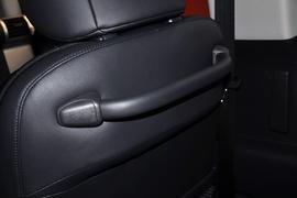 2013款丰田FJ酷路泽