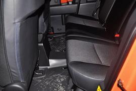 2013款丰田FJ酷路泽