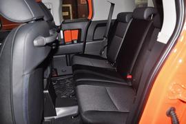 2013款丰田FJ酷路泽