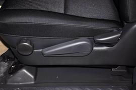 2013款丰田FJ酷路泽