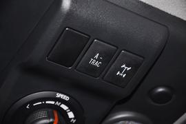 2013款丰田FJ酷路泽