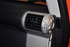 2013款丰田FJ酷路泽