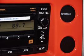 2013款丰田FJ酷路泽