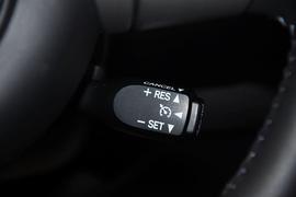 2013款丰田FJ酷路泽