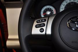 2013款丰田FJ酷路泽