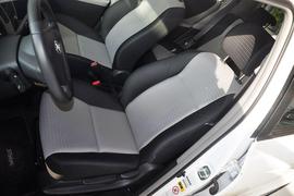 2011款丰田雅力士1.6GS自动锐动版到店实拍