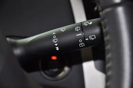 2011款丰田雅力士1.6GS自动锐动版到店实拍