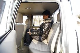 试驾2013款锐琪皮卡