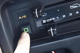 试驾2013款锐琪皮卡