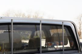 试驾2013款锐琪皮卡