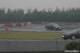 宝马530Li动态