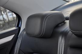 2013款一汽大众全新捷达1.6L自动豪华型