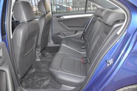 2013款一汽大众全新捷达1.6L自动豪华型