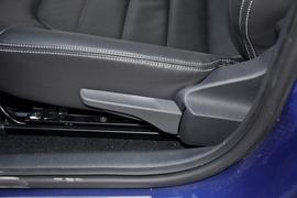 2013款一汽大众全新捷达1.6L自动豪华型