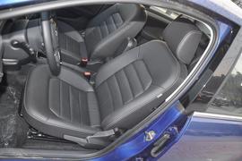 2013款一汽大众全新捷达1.6L自动豪华型