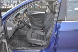 2013款一汽大众全新捷达1.6L自动豪华型