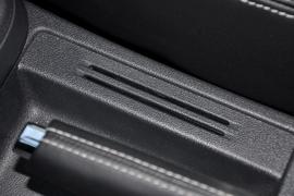 2013款一汽大众全新捷达1.6L自动豪华型