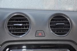 2013款一汽大众全新捷达1.6L自动豪华型