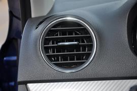 2013款一汽大众全新捷达1.6L自动豪华型