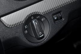 2013款一汽大众全新捷达1.6L自动豪华型