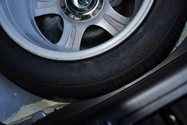 2012款奔腾B70