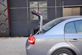 2012款奔腾B70