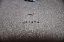 2013款华泰宝利格1.8T手动两驱智尊版