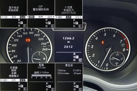 测试2012款奔驰B200