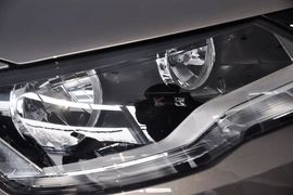 2013款大众全新宝来1.6L手自一体舒适型