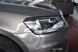 2013款大众全新宝来1.6L手自一体舒适型