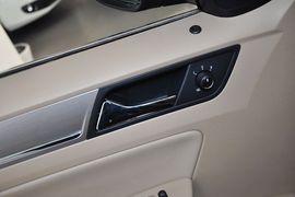 2013款大众全新宝来1.6L手自一体舒适型