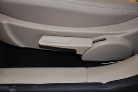 2013款大众全新宝来1.6L手自一体舒适型