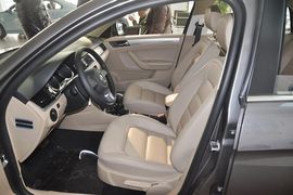 2013款大众全新宝来1.6L手自一体舒适型