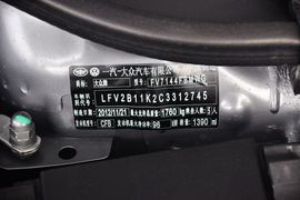 2012款大众高尔夫1.4TSI手动舒适型