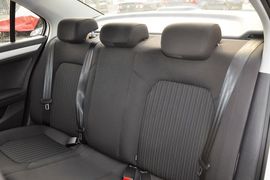 2013款一汽大众全新捷达1.6L手动舒适型
