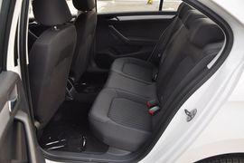 2013款一汽大众全新捷达1.6L手动舒适型