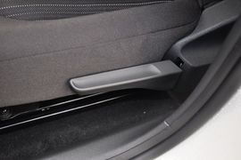 2013款一汽大众全新捷达1.6L手动舒适型
