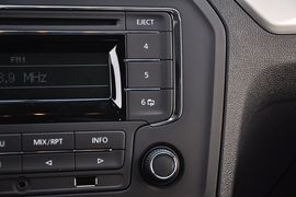 2013款一汽大众全新捷达1.6L手动舒适型
