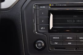 2013款一汽大众全新捷达1.6L手动舒适型